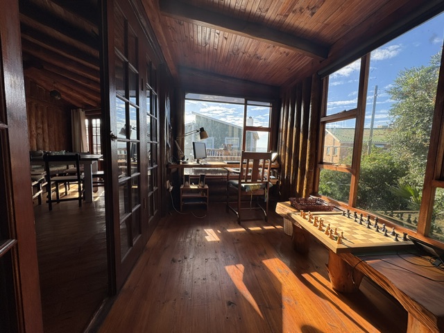 3 Bedroom Property for Sale in Boggomsbaai Western Cape